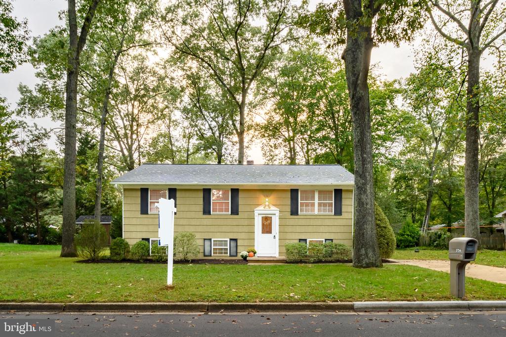 Nile Rd, Davidsonville, MD 21035