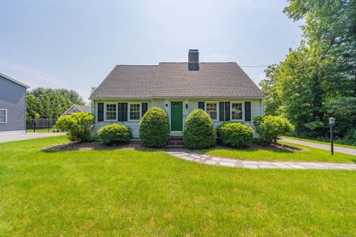 52 N Grand St, West Suffield, CT, 06093-3400 | Card Image