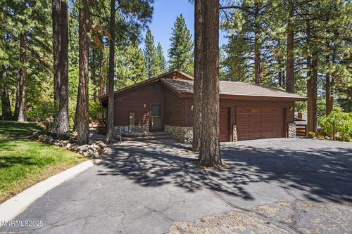 1705 Blue Spruce Rd, Reno, NV, 89511-8786 | Card Image