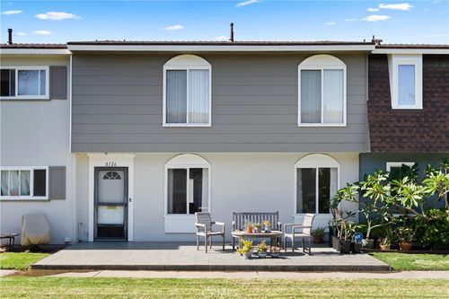8126 Wildwood Circle, Huntington Beach, CA, 92646 | Card Image