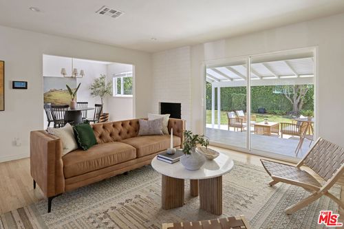 17212 Bullock St, Encino, CA, 91316-1435 | Card Image