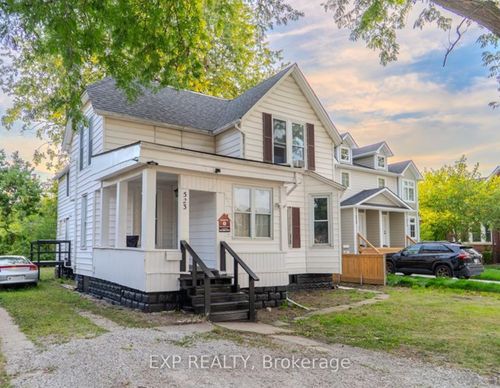 523 Caron Ave, Windsor, ON, N9A5B5 | Card Image