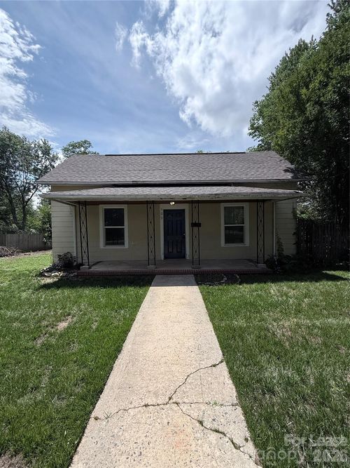 309 N Poplar St, Gastonia, NC, 28054-3180 | Card Image