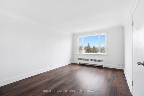 6-310 Speedvale Avenue E, Guelph, ON, N1E1N2 | Card Image