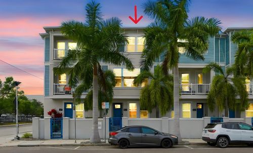 262 8th St N, ST PETERSBURG, FL, 33701-3108 | Card Image