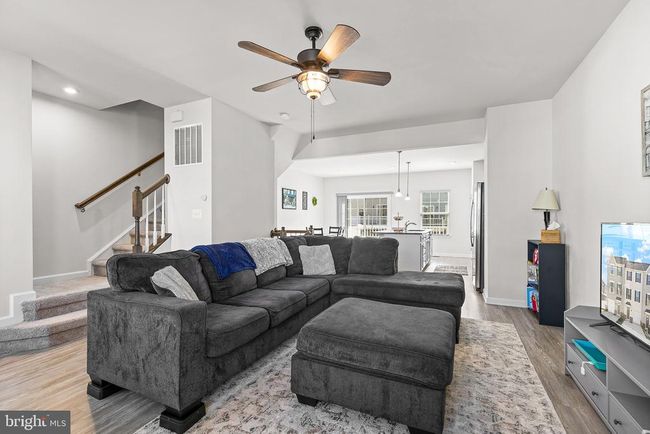 511 Landing Dr, Townhouse with 3 bedrooms, 3 bathrooms and null parking in FREDERICKSBURG VA | Image 10
