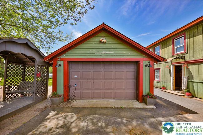 Garage 1 | Image 34