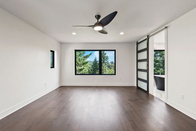 Primary Bed | Image 20
