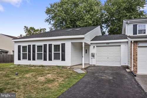 111 Hidden Valley Ln, NEWTOWN, PA, 18940-1445 | Card Image