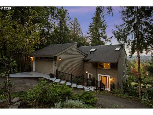 1361 Glenmorrie Dr, Lake Oswego, OR, 97034-6326 | Card Image