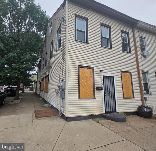 a-1023 Chestnut Ave, Trenton, NJ, 08611-1327 | Card Image