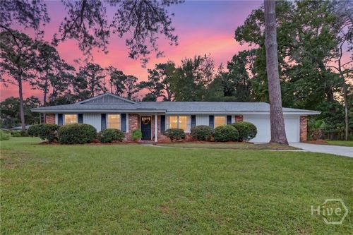 22 S Millward Rd, Savannah, GA, 31410-4210 | Card Image