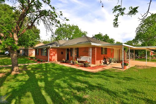 2356 S 32nd St, Abilene, TX, 79605-7056 | Card Image