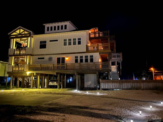 800 Via De Luna Dr, House other with 5 bedrooms, 5 bathrooms and 3 parking in Pensacola Beach FL | Image 71