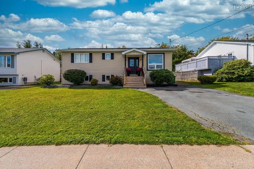 198 Hirandale Cres, Dartmouth, NS, B2W6H2 | Card Image