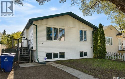 330B Av X S, Saskatoon, SK, S7M3H6 | Card Image