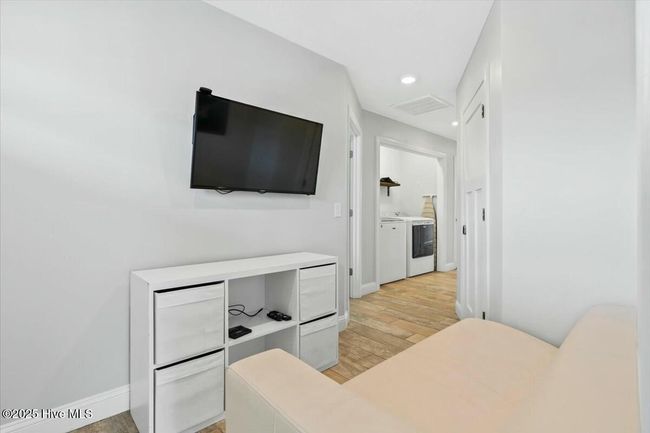 447 E Fourth St, House other with 6 bedrooms, 7 bathrooms and null parking in Ocean Isle Beach NC | Image 48