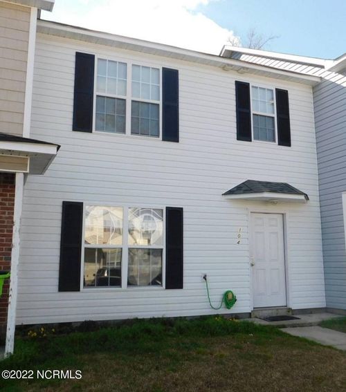 104 Apache Trl, Havelock, NC, 28532-2919 | Card Image