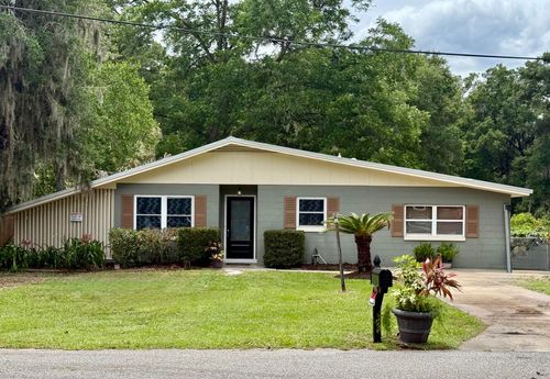 300 Westover Cir, Palatka, FL, 32177-5346 | Card Image