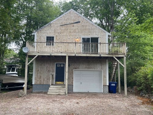 17 Langworthy Ave, Stonington, CT, 06378-2729 | Card Image