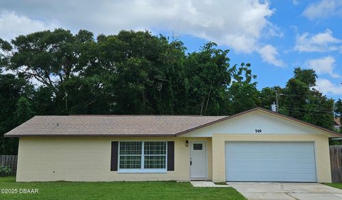 749 Tumblebrook Dr, Port Orange, FL, 32127-5862 | Card Image