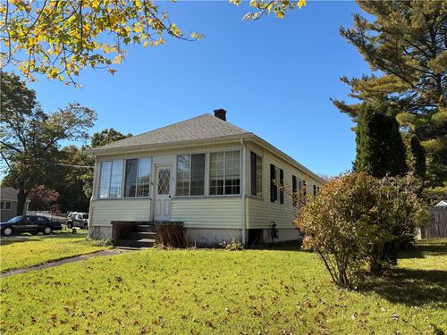 501 Arcade Avenue, Seekonk, MA, 02771 | Card Image