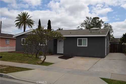 13052 La Pata St, Westminster, CA, 92683-2129 | Card Image