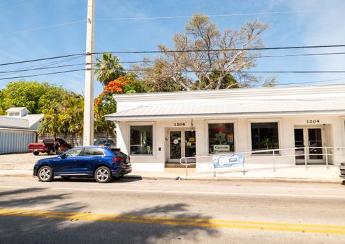 1206 White St, Key West, FL, 33040-3329 | Card Image