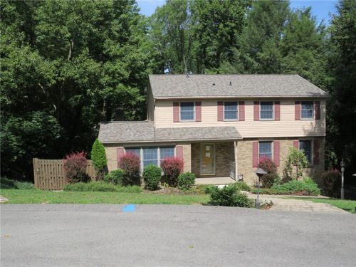 510 Westchester Dr, Greensburg, PA, 15601-6002 | Card Image