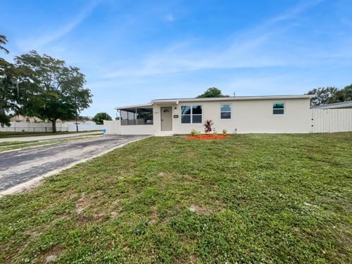 1441 N 68th Ave, Hollywood, FL, 33024-5719 | Card Image