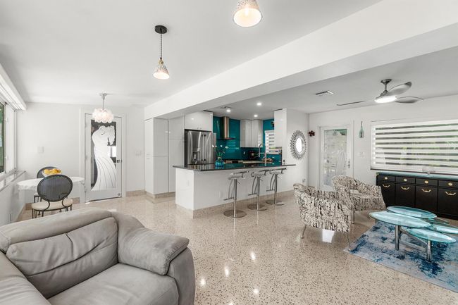 301 Linda Ln, House other with 3 bedrooms, 2 bathrooms and null parking in West Palm Beach FL | Image 14