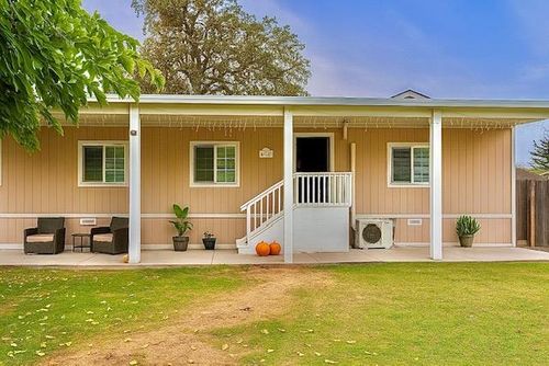 8270 S Highway, Valley Springs, CA, 95252 | Card Image