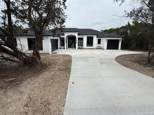 189 Mustang Ln, Spring Branch, TX, 78070-3873 | Card Image