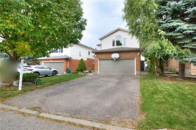 532 Silvermeadow Pl, House other with 5 bedrooms, 3 bathrooms and 4 parking in Waterloo ON | Image 2