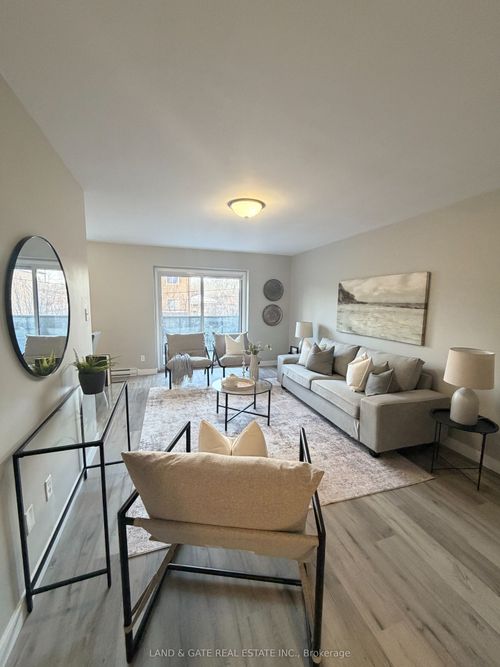 111-330 Gibb St, Oshawa, ON, L1J1Z2 | Card Image