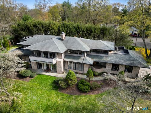34 Canoe Brook Rd, Trumbull, CT, 06611-2103 | Card Image