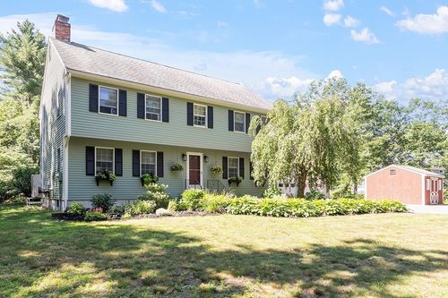 104 Page St, Lunenburg, MA, 01462-1567 | Card Image