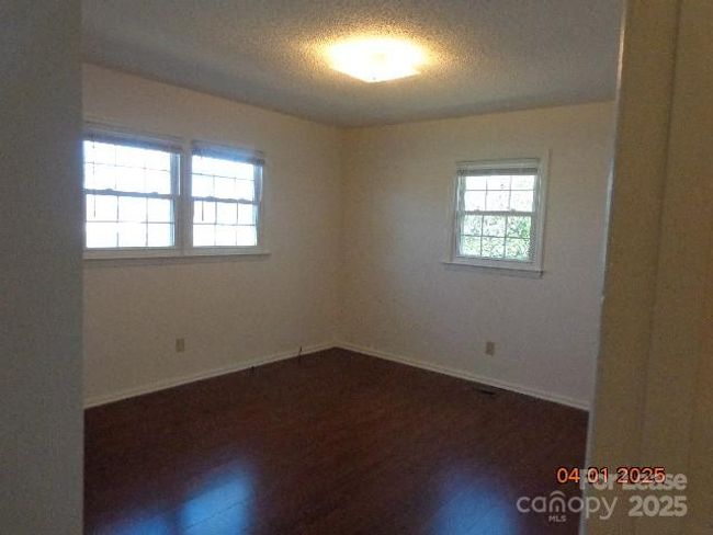 287 Little Wilkesboro Rd, House other with 3 bedrooms, 2 bathrooms and null parking in Harmony NC | Image 6