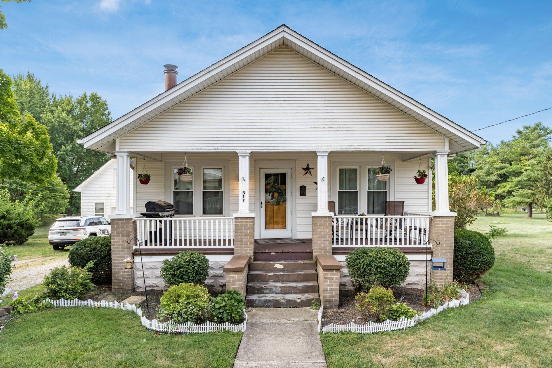 Main St, Amanda, OH 43102