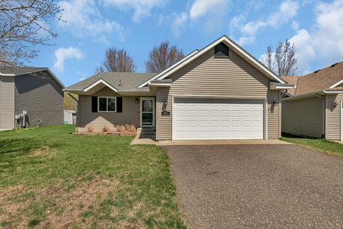 627 Hickory Dr, Saint Joseph, MN, 56374-4539 | Card Image