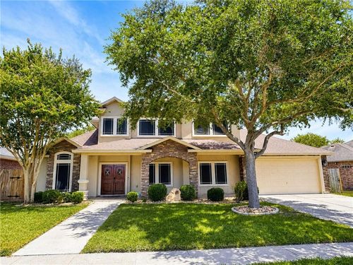 7622 Grenade Dr, Corpus Christi, TX, 78414-6197 | Card Image