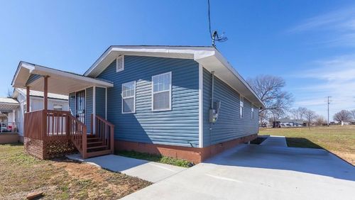 115 Carson St, Jackson, TN, 38301-7050 | Card Image