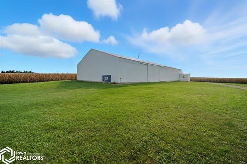 11316 250th St, Eldora, IA, 50627-7523 | Card Image