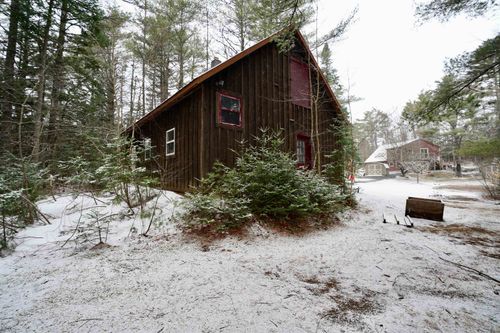 437 Oak Hill Rd, Enfield, NH, 03748-4035 | Card Image