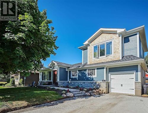 837 Glenrush St, Oshawa, ON, L1J5E7 | Card Image
