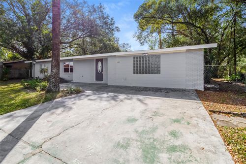 1197 W Lakeview Cir, Altamonte Springs, FL, 32714-2814 | Card Image