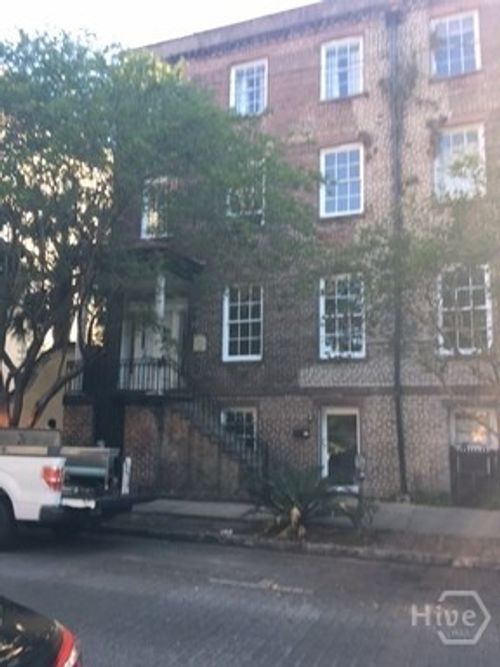 garden-118 E Harris Street E, savannah, GA, 31401 | Card Image