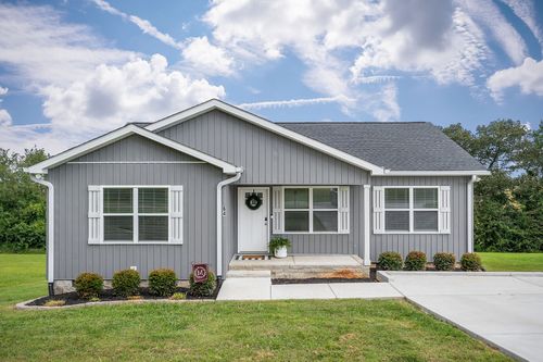 64 Pine Ave, Morrison, TN, 37357-5851 | Card Image