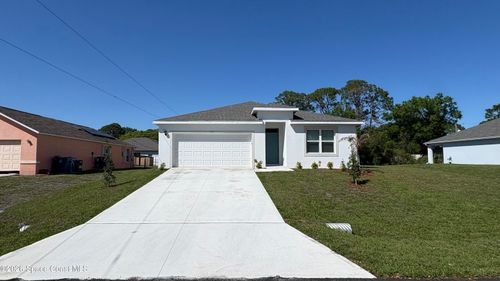 673 Bremerhaven St Nw, PALM BAY, FL, 32907-9336 | Card Image
