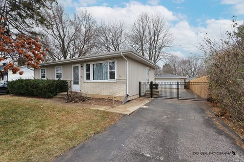 1521 Monroe Street, Lake In The Hills, IL, 60156 | Card Image